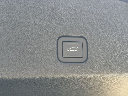 New 2025 Cadillac XT6 Premium Luxury w/ Technology Package image 11