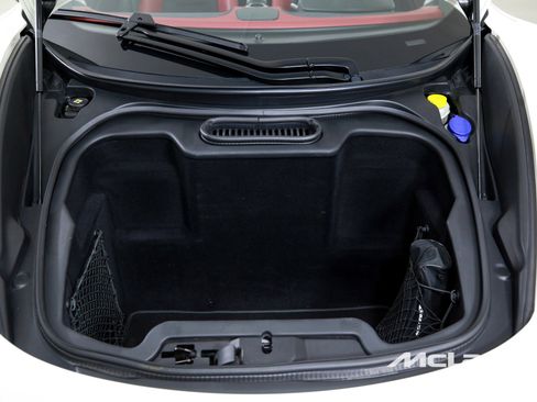 Used 2016 McLaren 650S Spider image 18