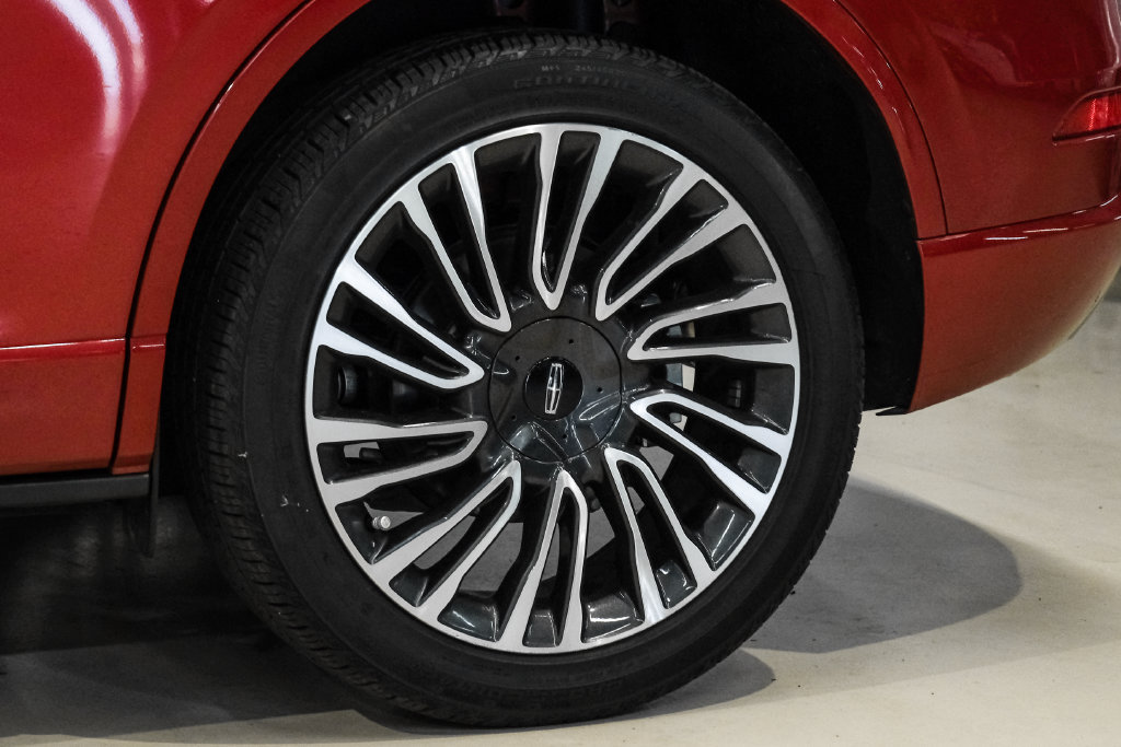 Used 2022 Lincoln Corsair AWD w/ Premium Package image 58