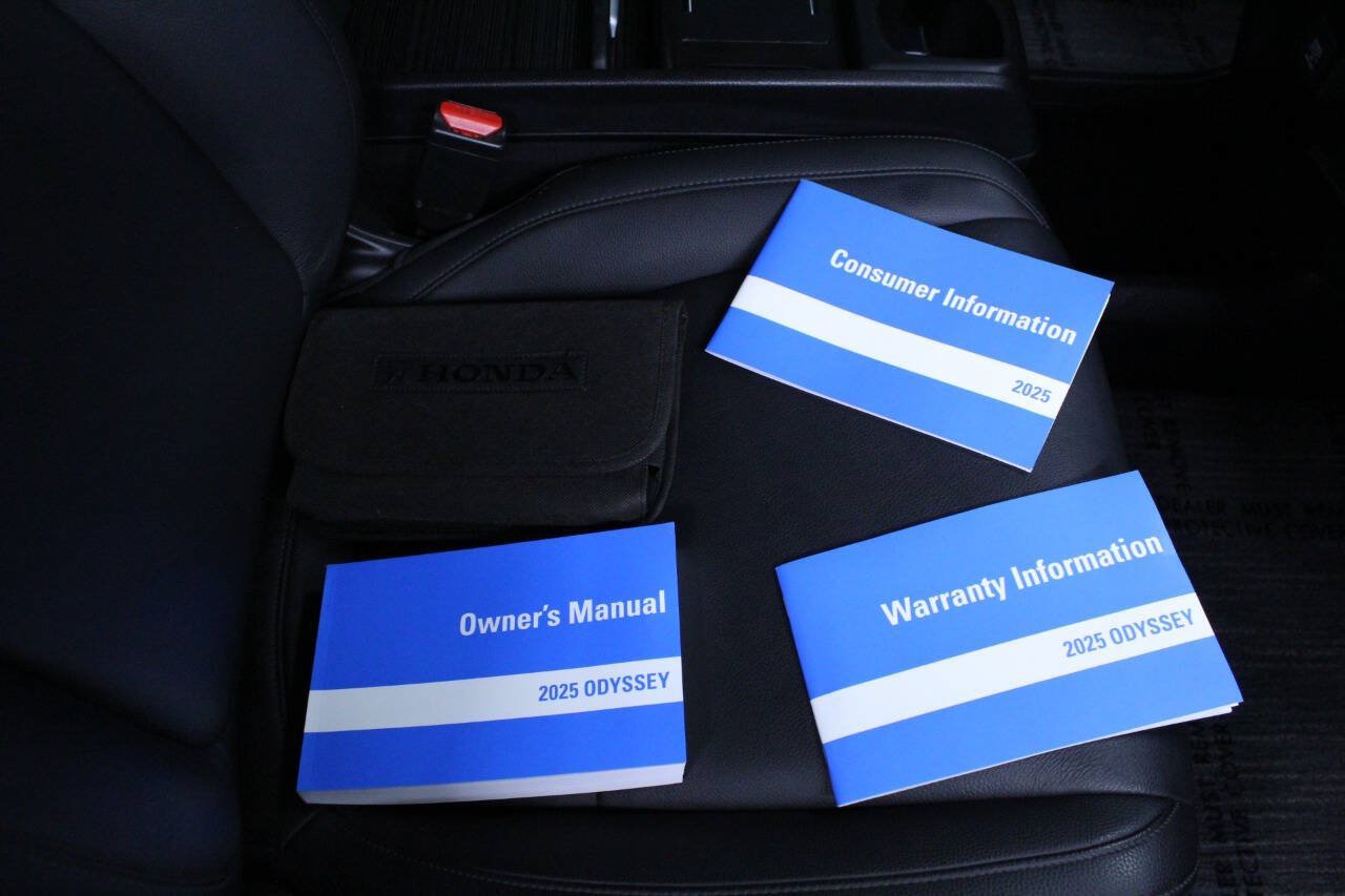 Used 2025 Honda Odyssey EX-L image 41