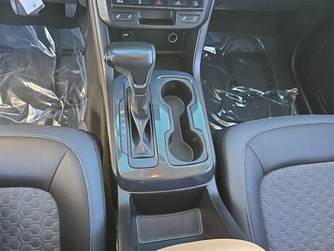 Used 2017 Chevrolet Colorado Z71 image 26