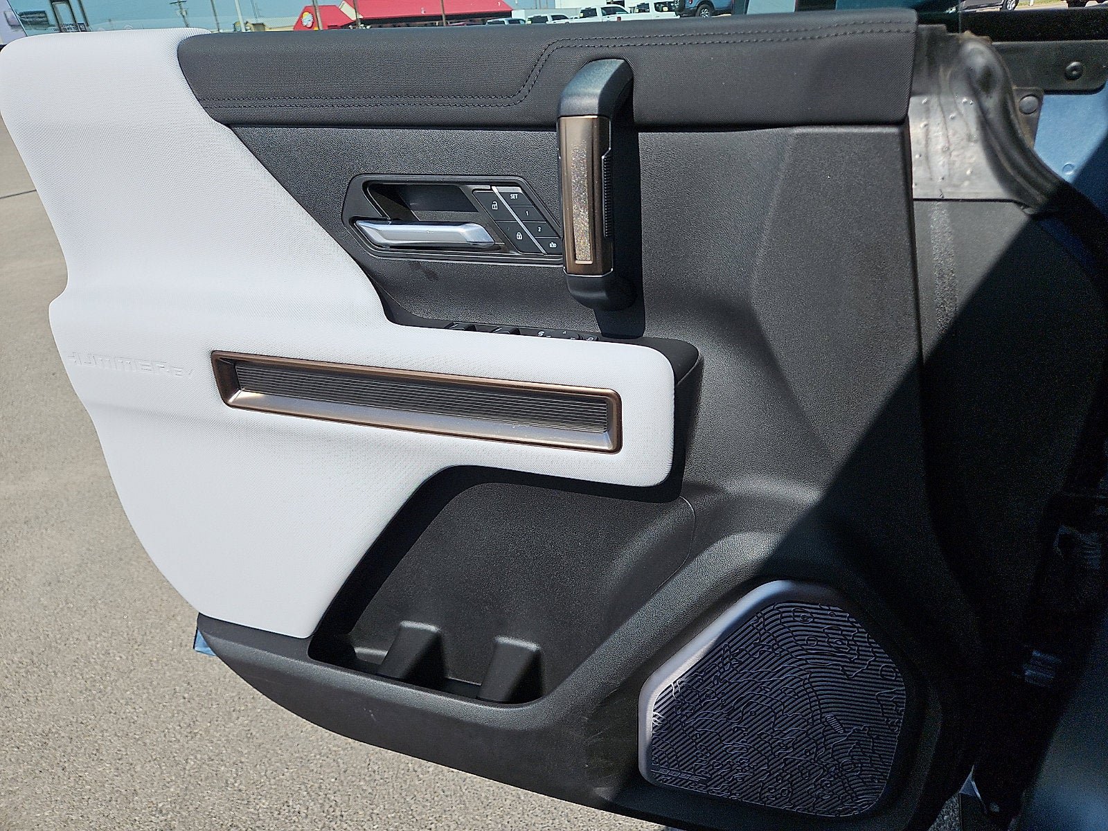 New 2024 GMC Hummer EV 3X w/ Omega Edition AWD/4WD image 15
