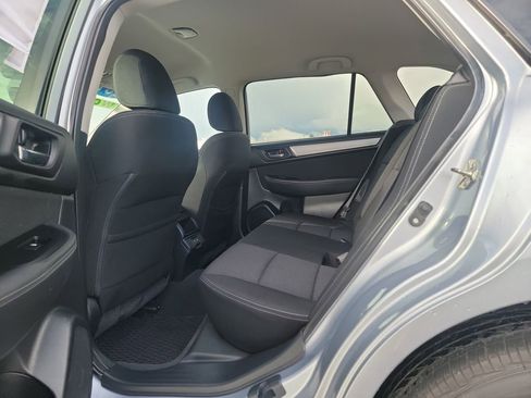 Used 2019 Subaru Outback 2.5i Premium image 30