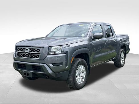 Certified 2023 Nissan Frontier SV w/ Tow Package AWD/4WD image 2