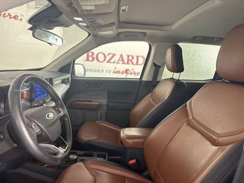 Used 2022 Ford Maverick Lariat w/ Lariat Luxury Package image 11