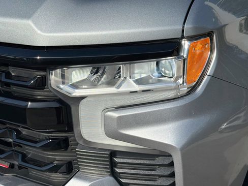 Used 2024 Chevrolet Silverado 1500 LT Trail Boss AWD/4WD image 9