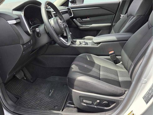 Certified 2025 MAZDA CX-50 AWD 2.5 S w/ Weather Package image 8