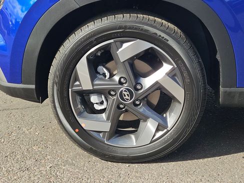 New 2026 Hyundai Venue SEL FWD image 6