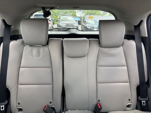 Used 2021 Honda HR-V EX-L image 6