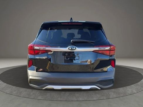 Used 2021 Kia Seltos LX AWD/4WD image 6