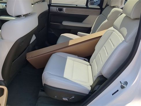 New 2025 Hyundai Santa Fe Calligraphy image 24