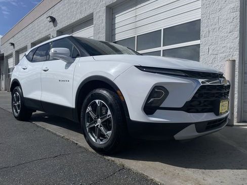 Used 2024 Chevrolet Blazer LT image 10