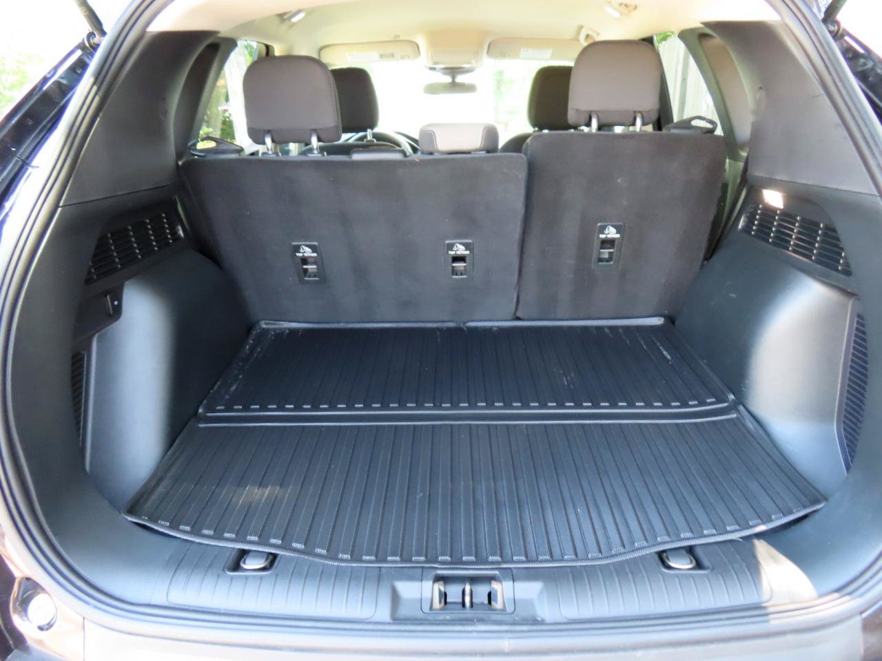 Used 2020 Ford Escape SE AWD/4WD image 19