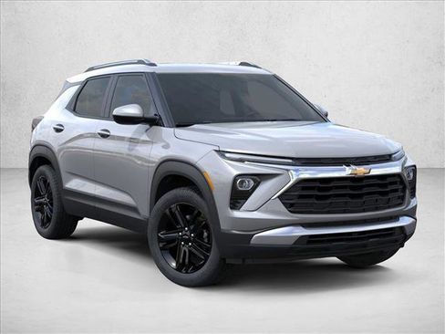 New 2026 Chevrolet TrailBlazer LT w/ Midnight Edition FWD image 7