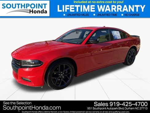 Used 2023 Dodge Charger SXT w/ Blacktop Package image 3
