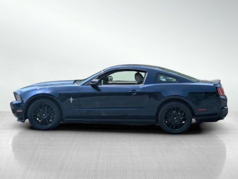 Used 2012 Ford Mustang Premium image 7
