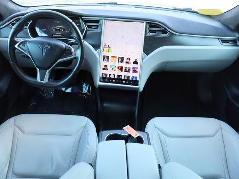 Used 2016 Tesla Model S 85D image 9