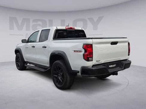 Used 2024 Chevrolet Colorado Trail Boss w/ Technology Package AWD/4WD image 3