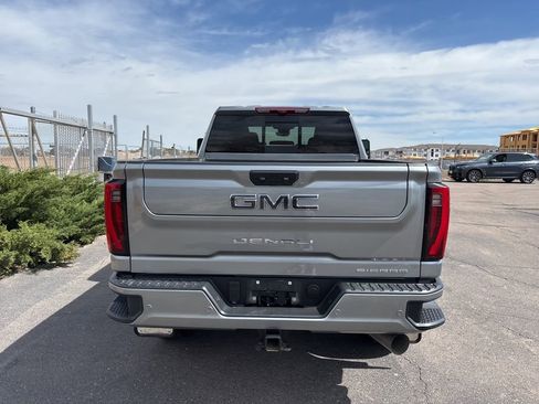 Used 2025 GMC Sierra 3500 Denali Ultimate image 5