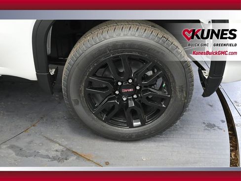 New 2026 GMC Sierra 1500 Elevation image 12