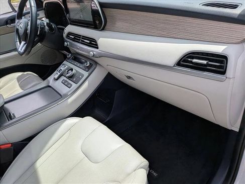 Used 2022 Hyundai Palisade SEL w/ 8P Bench Seat Package FWD image 23