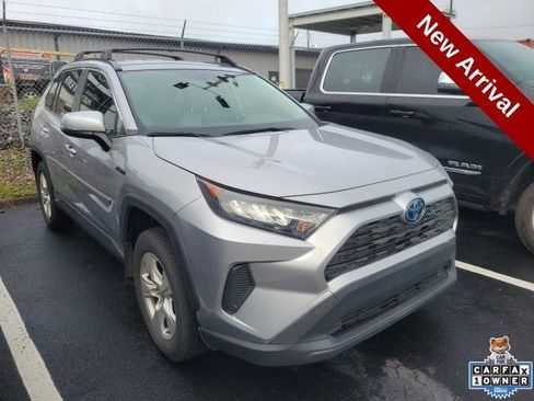 Used 2021 Toyota RAV4 LE w/ Carpet Mat Package (TMS) AWD/4WD image 1