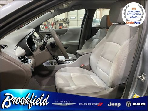 Used 2023 Chevrolet Malibu LS image 14