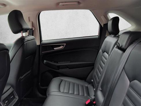 Used 2023 Ford Edge SEL w/ Convenience Package AWD/4WD image 17