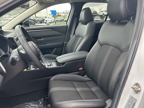 Certified 2025 MAZDA CX-50 AWD 2.5 S w/ Weather Package image 21