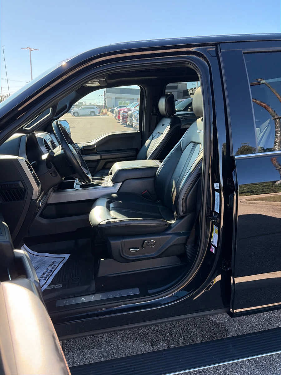 Used 2020 Ford F150 Platinum w/ Equipment Group 701A Luxury AWD/4WD image 21