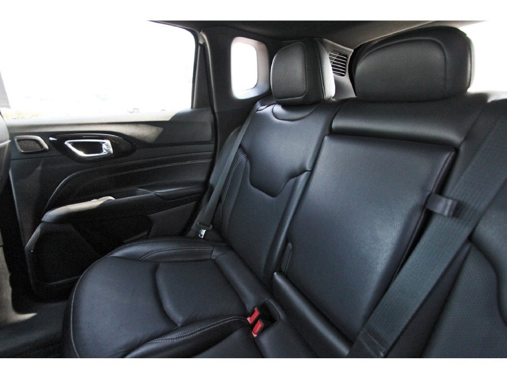 Used 2022 Jeep Compass High Altitude AWD/4WD image 12