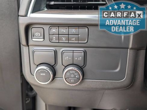 Used 2025 Chevrolet Tahoe LT w/ Comfort Package RWD image 17