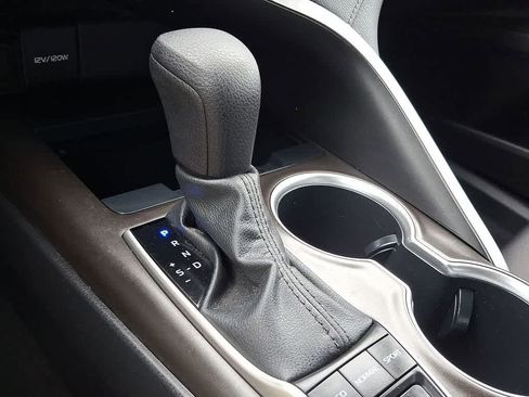 Used 2023 Toyota Camry LE image 12