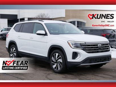 Used 2025 Volkswagen Atlas SE