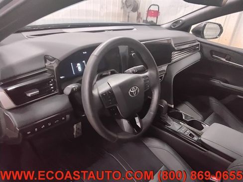 Used 2025 Toyota Camry XSE w/ Premium Plus Package image 11
