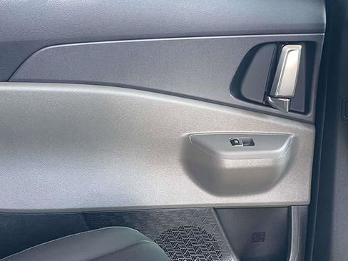 New 2026 Kia Carnival EX image 20