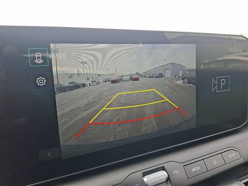 Used 2025 Kia K4 LXS image 17