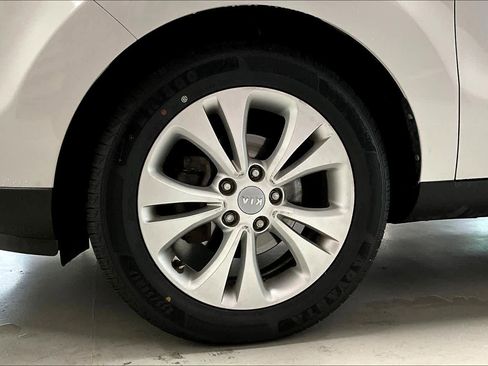 Used 2014 Kia Soul + image 8