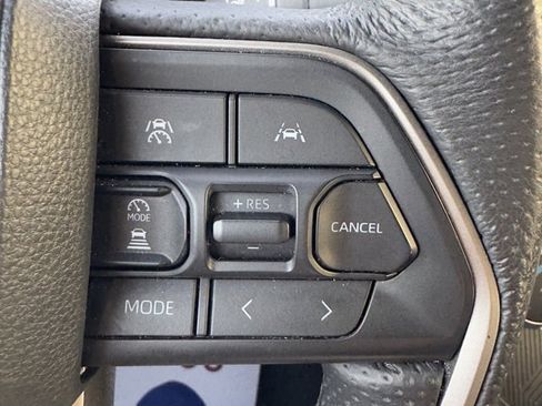 Used 2024 Toyota Tacoma TRD Off-Road image 20