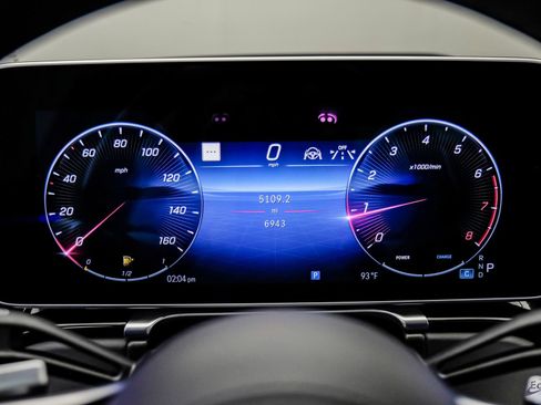 Used 2024 Mercedes-Benz Maybach S 580 4MATIC image 75