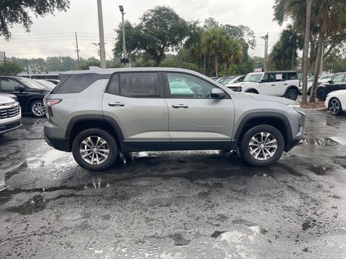 Used 2026 Chevrolet Equinox LT FWD image 7