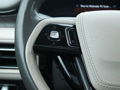 Used 2023 Lincoln Aviator Reserve w/ Elements Package Plus image 25