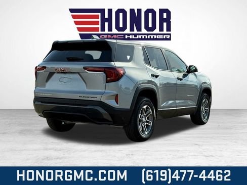 Used 2025 GMC Terrain Elevation image 3