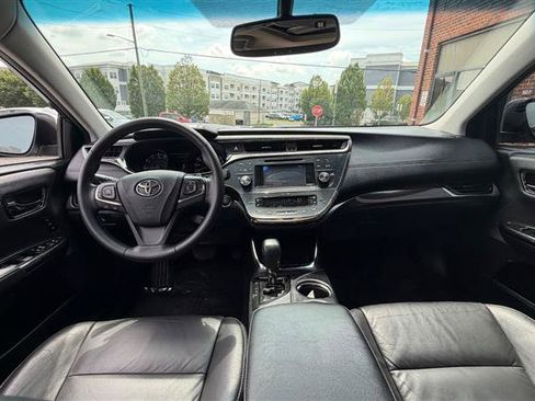 Used 2014 Toyota Avalon XLE Touring FWD image 24