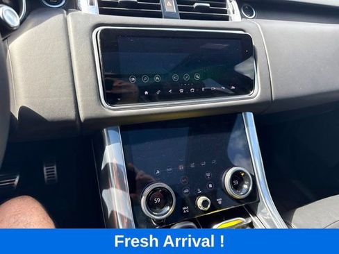 Used 2019 Land Rover Range Rover Sport HSE Dynamic AWD/4WD image 7