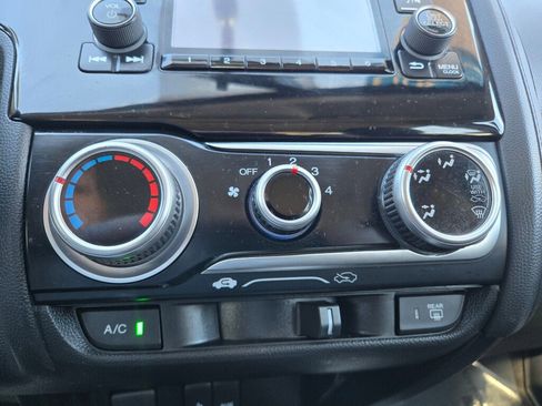 Certified 2017 Honda Fit LX image 17