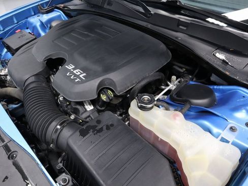 Used 2023 Dodge Charger GT w/ Technology Group image 12