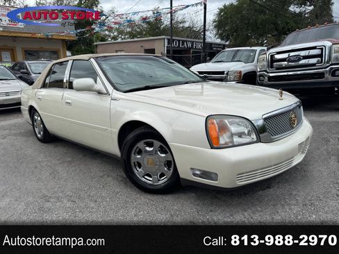 Used 2002 Cadillac De Ville Sedan w/ Comfort/Convenience Pkg image 1