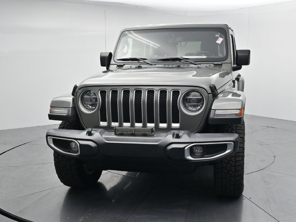 Used 2021 Jeep Wrangler Unlimited Sahara AWD/4WD image 3