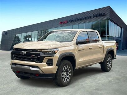 Used 2023 Chevrolet Colorado Z71 w/ Z71 Convenience Package 2